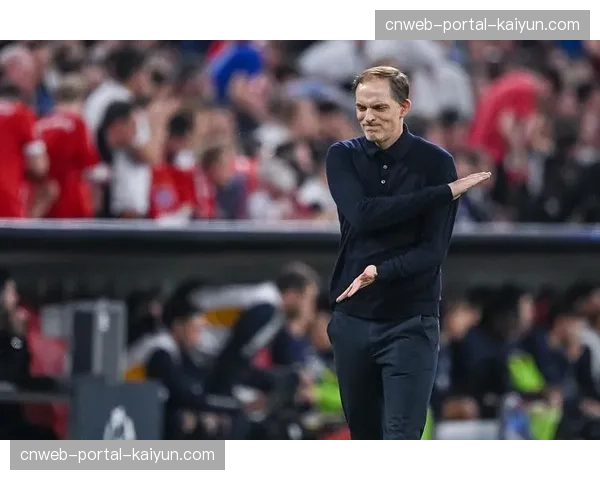 战术述评：图赫尔与哈维的临场博弈，拜仁中场换人成胜负手